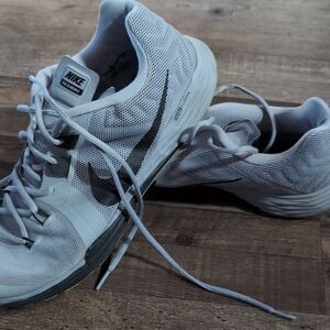 SOLD Nike Men's White and Black Athletic Shoes